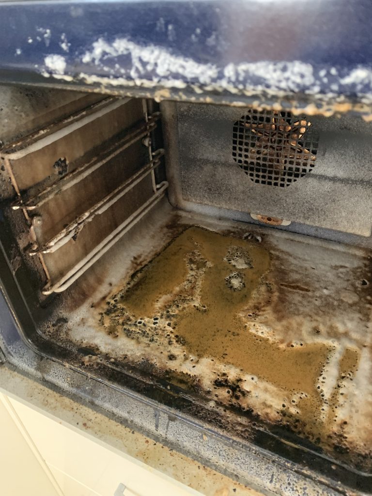 A dirty oven
